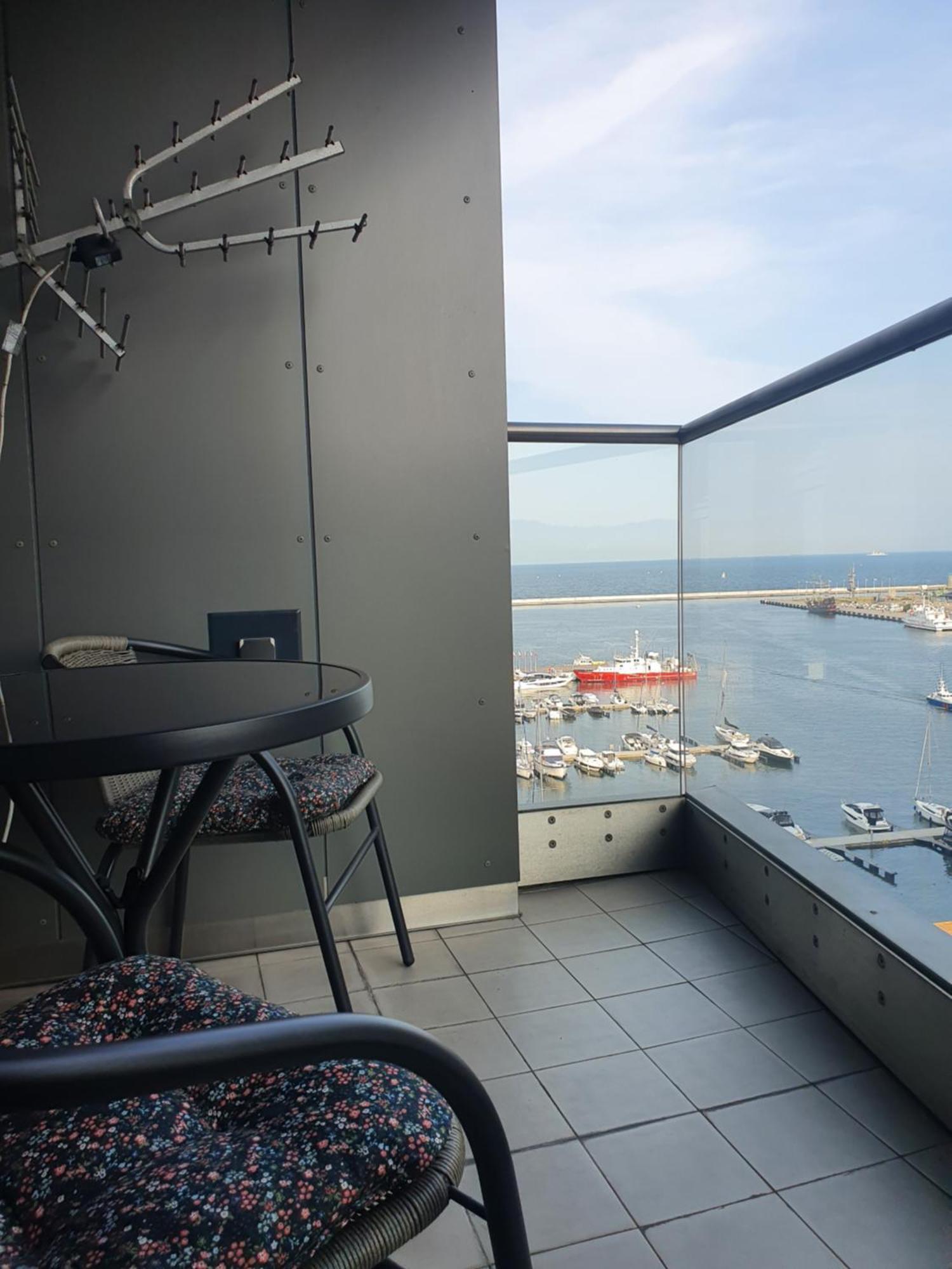 Sea Towers Gdynia Apartment Exterior foto